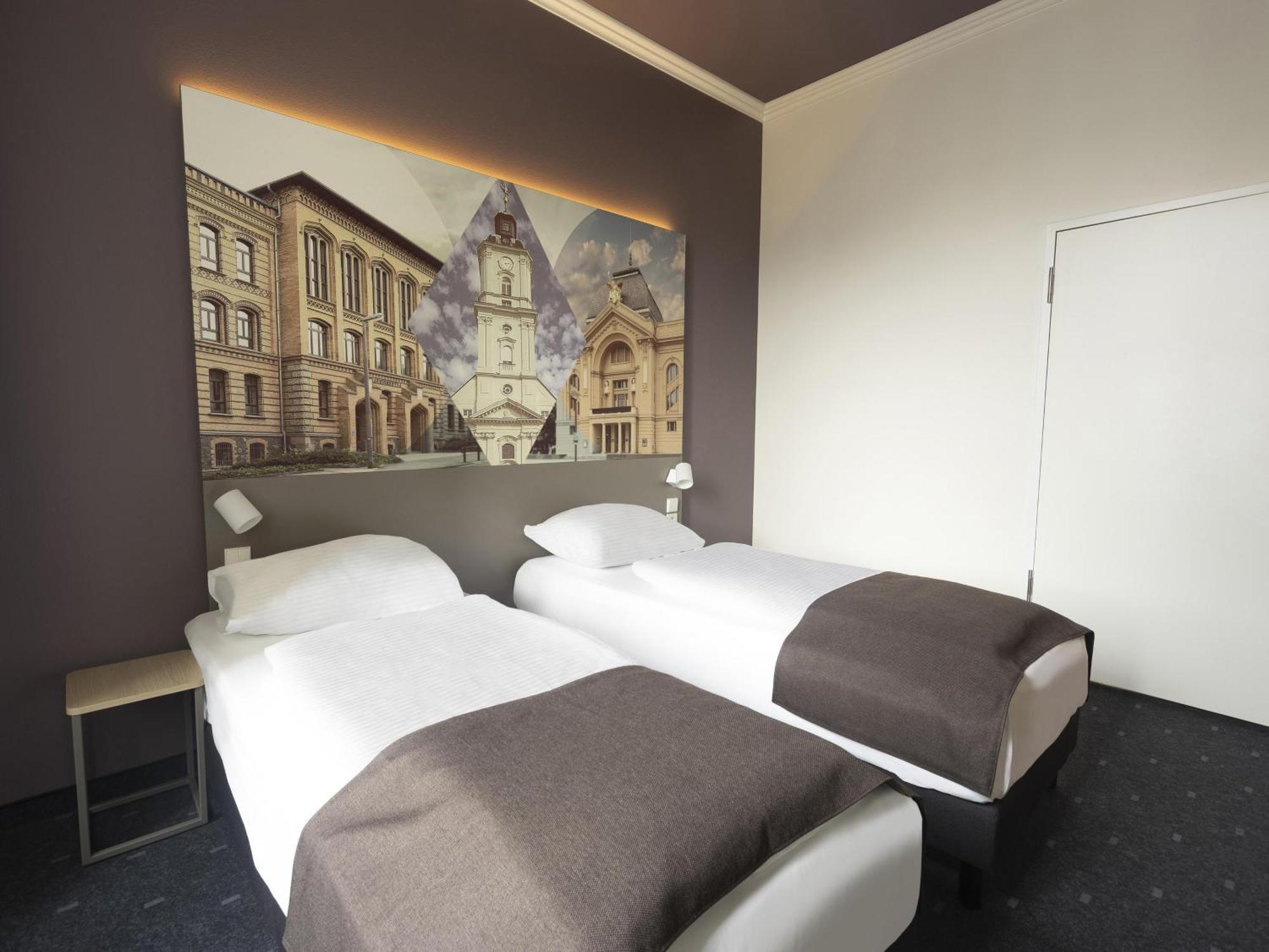 B&B Hotel Гера Экстерьер фото
