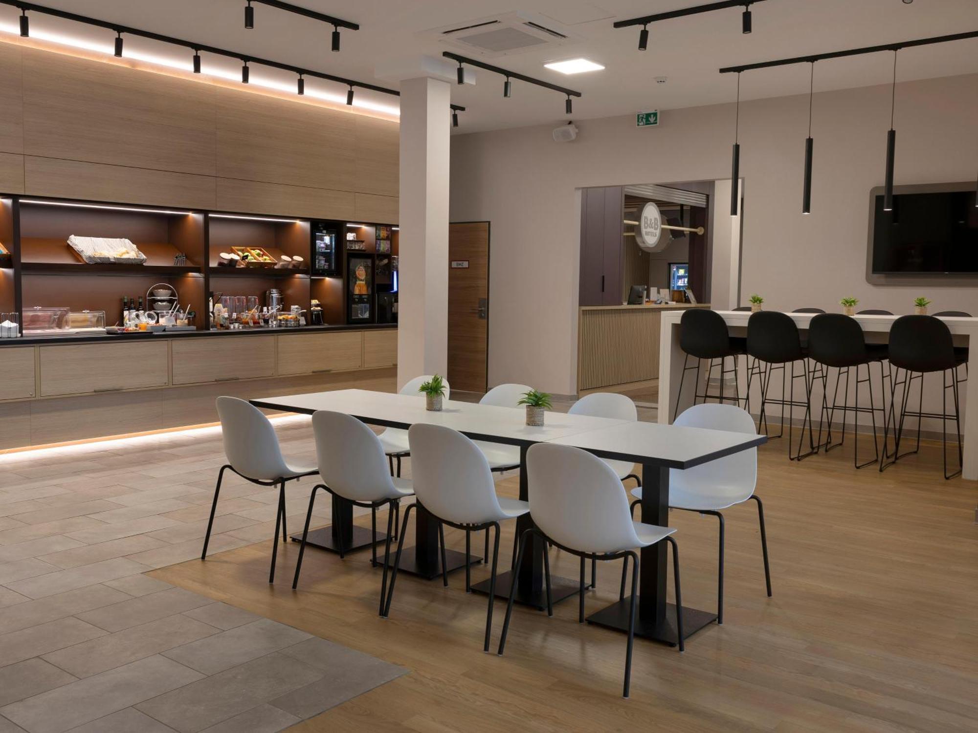 B&B Hotel Гера Экстерьер фото