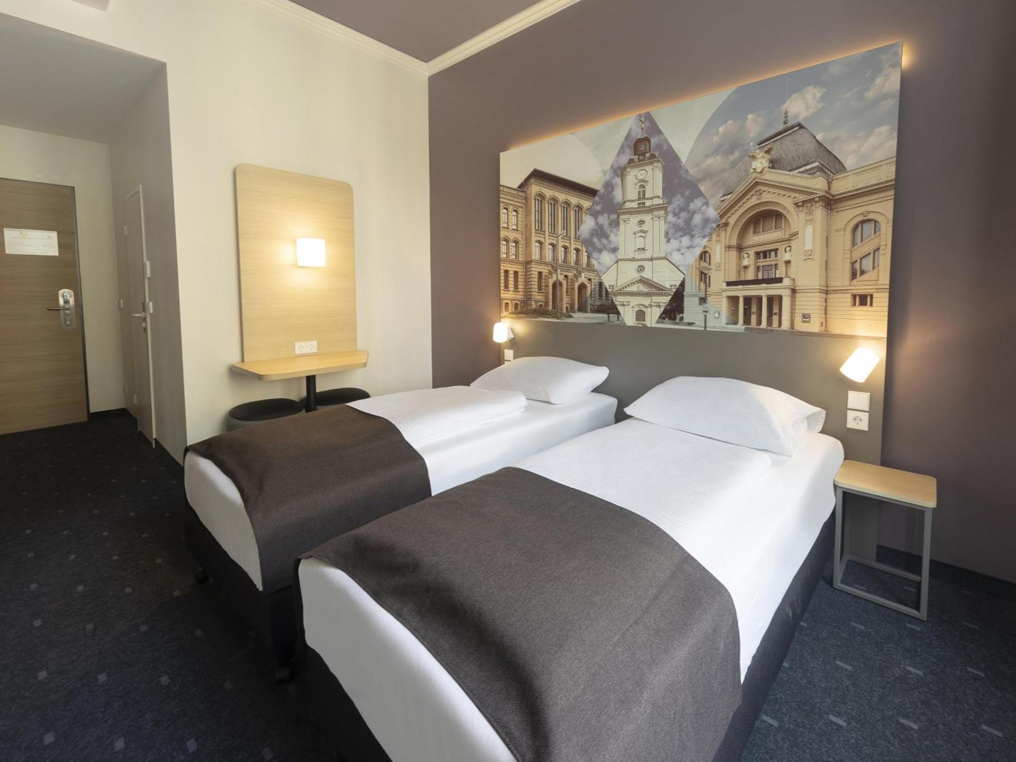 B&B Hotel Гера Экстерьер фото